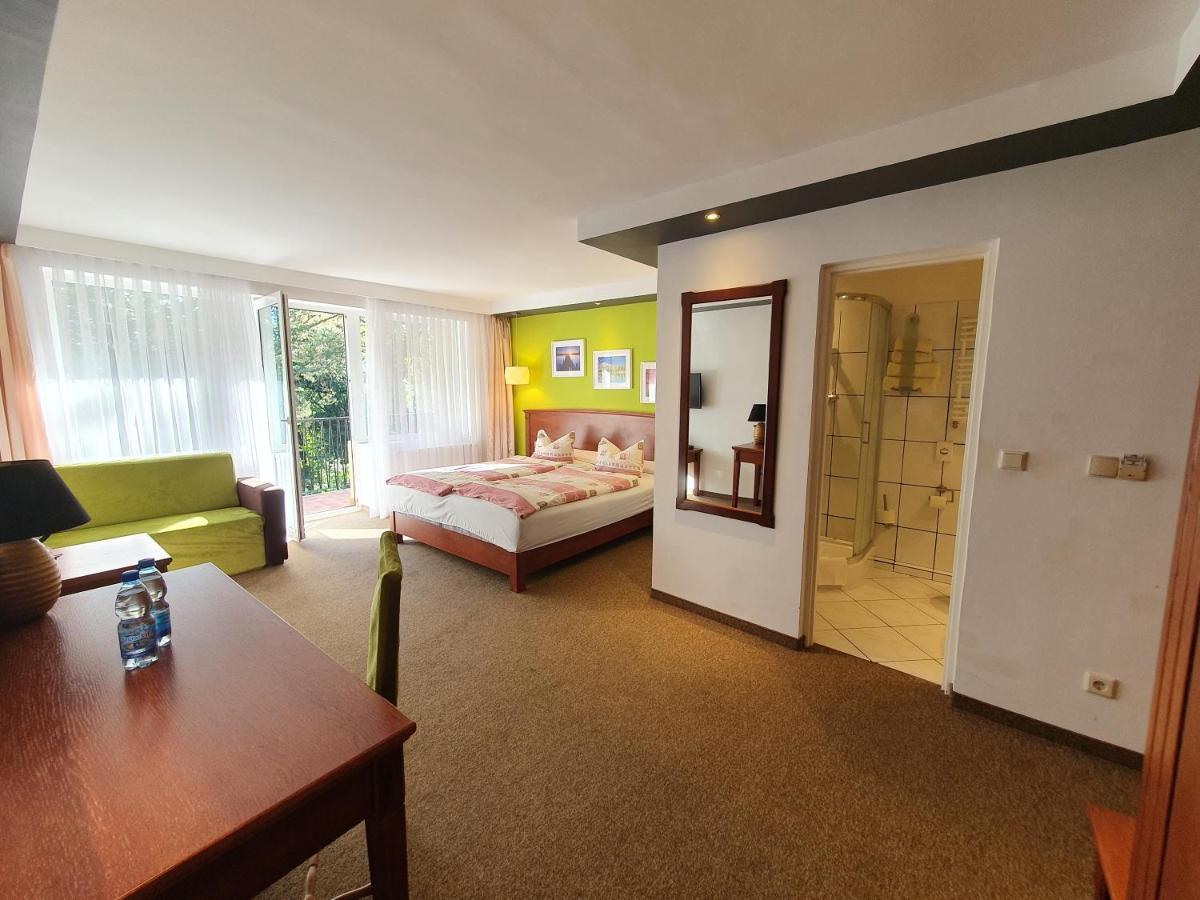Hotel Dlugie Strzelce Krajenskie